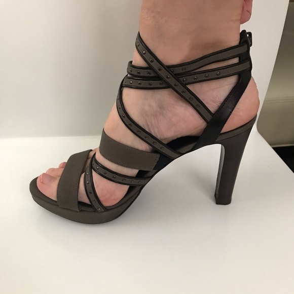 Jcrew Linen Army Green strapping heel with studs. - Picture 5 of 5